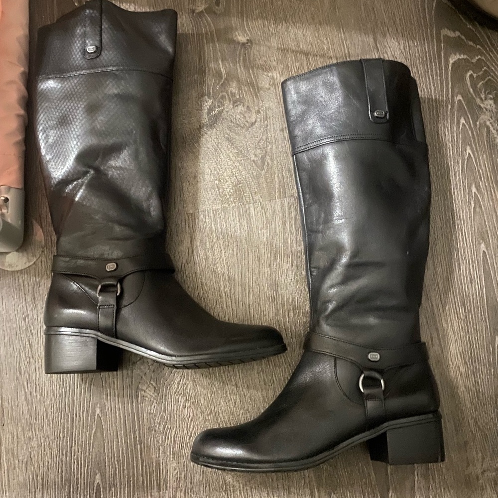 Bandolino boots